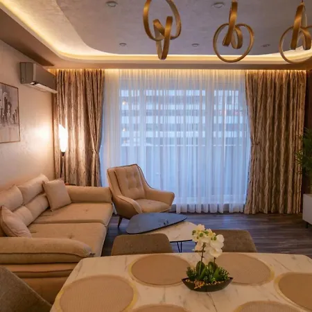 The Sunrise And The Sunset - Luxury 2br With Mineral Pool & Parking Варна